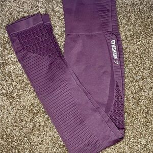 Gymshark Purple Leggings with Seamless Design and Textured Patterns